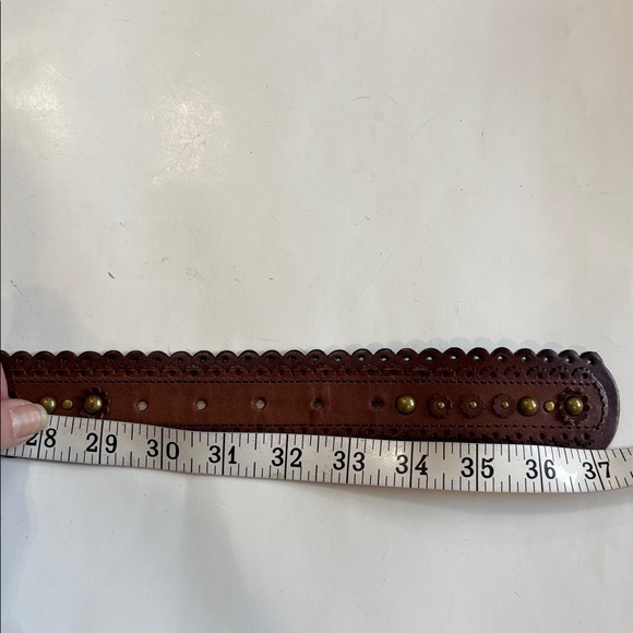 Danier Brown Leather Belt Gold Studs Brass Circle Buckle Size Medium - Picture 13 of 14